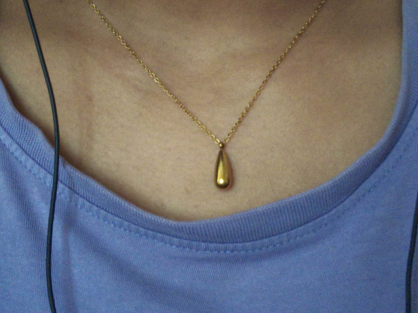 Customer photo review of Thin Drop Necklace