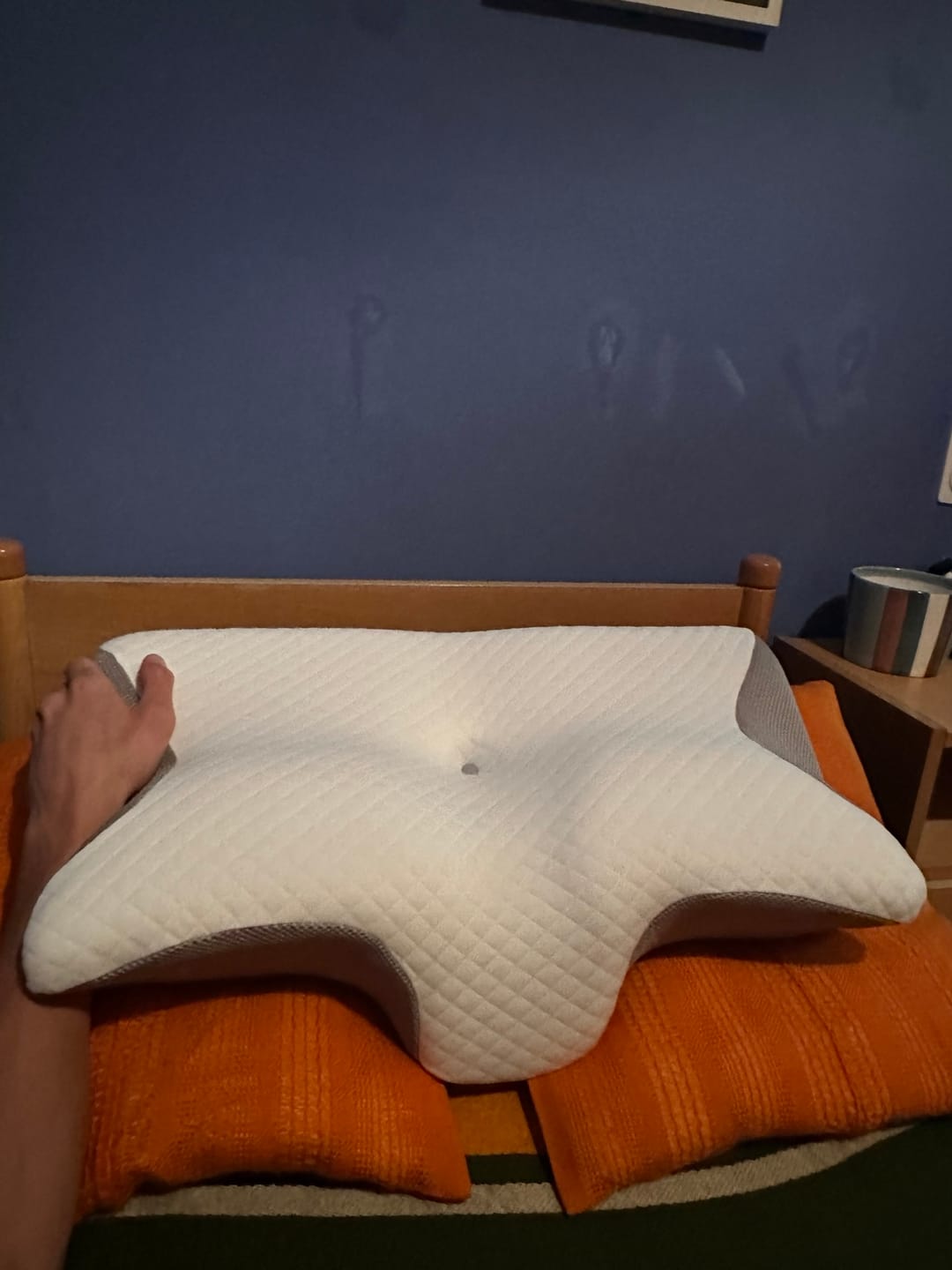 Customer photo review of Almohada cervical ergonómica