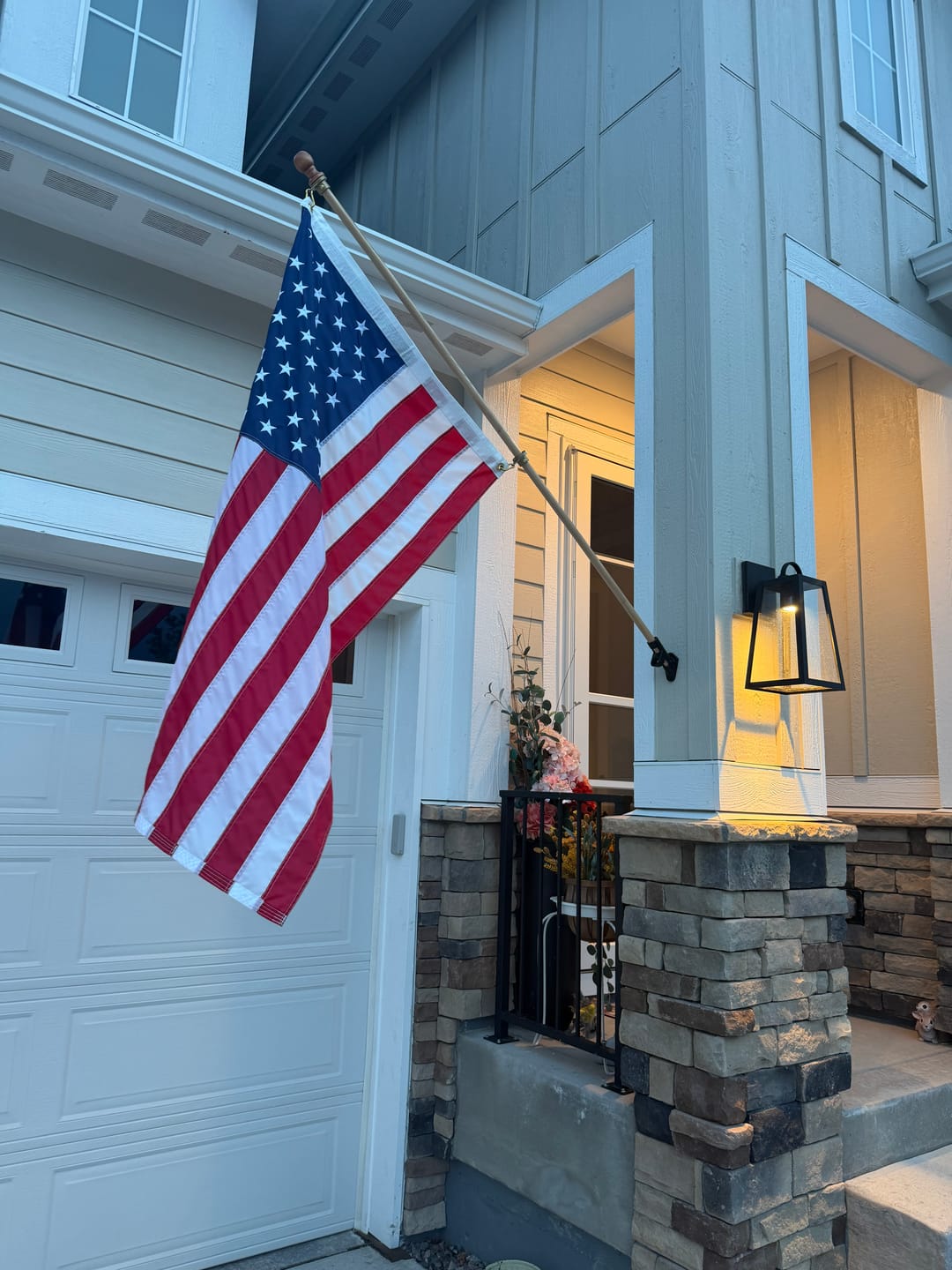 Customer photo review of 3' x 5' American Flag Set