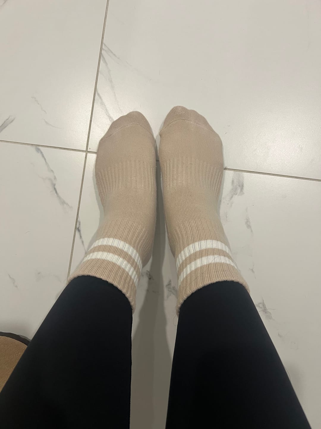 Customer photo review of Grip Stripes - Oat Milk