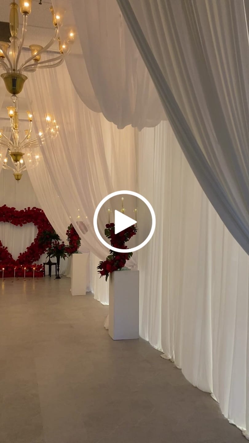Customer video review of AliFlowers 5D Red Rose Heart Arch for Proposal & Wedding Backdrop ALFAH004