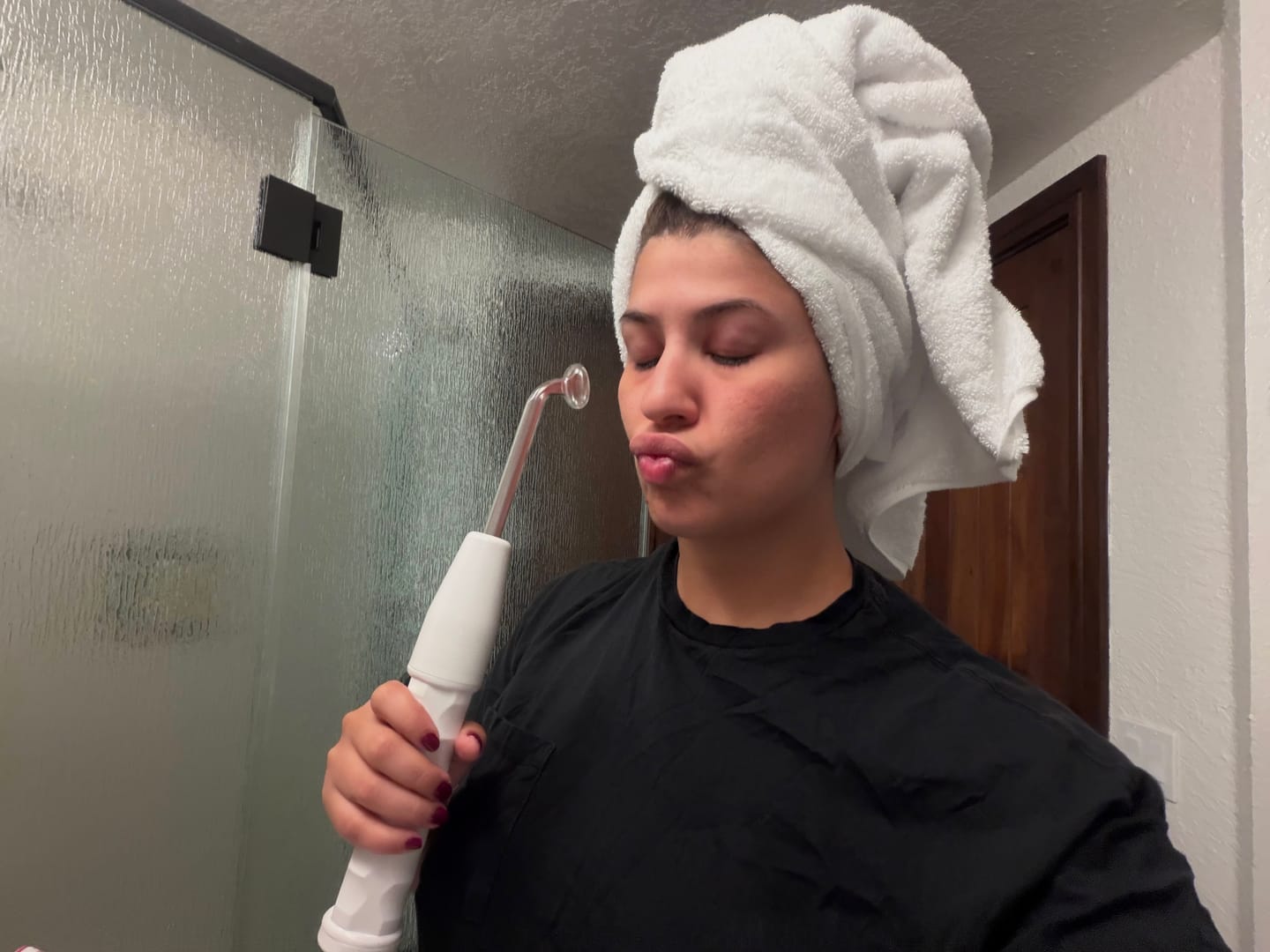 Customer photo review of BeautyPro 2.0 - High Frequency Wand