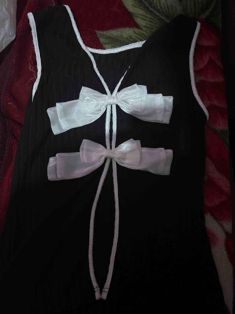 Customer photo review of Ninonine "Amélie" | Contrast Trim Ribbed Back-Bow Vest