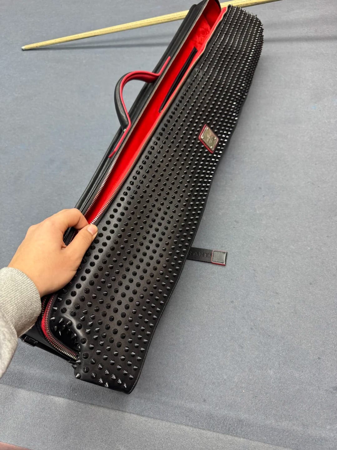 Customer photo review of Lizard Loverat Series Cue Case 3B4S