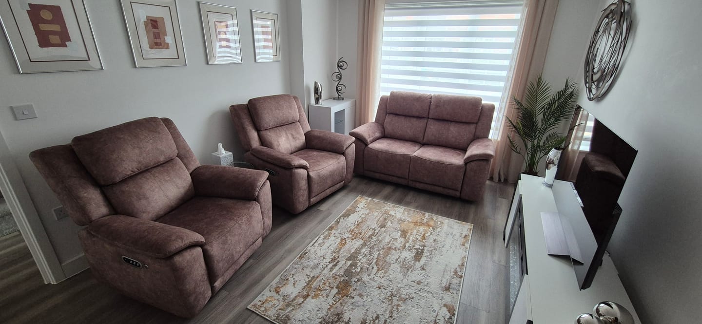 Customer photo review of Utah 2 + 1 + 1 Power Recliner Sofa Set, Brown