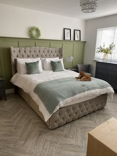 Customer photo review of Stanhope Winged Divan Drawer Storage Bed