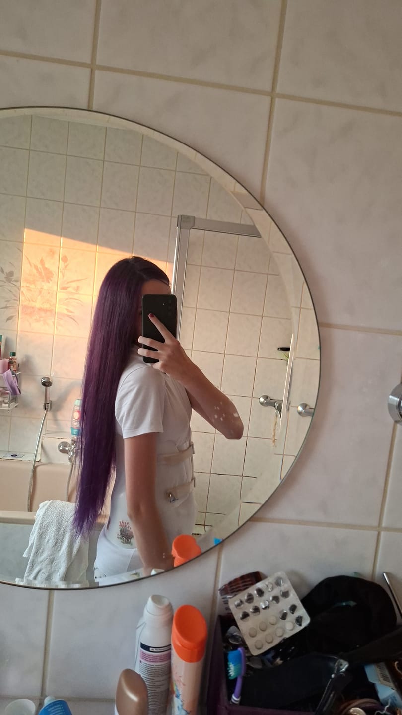 Customer photo review of Mattie Violet Purple - Vegan Semi-Permanent Direct Dye Hair Color Cream 210 ml