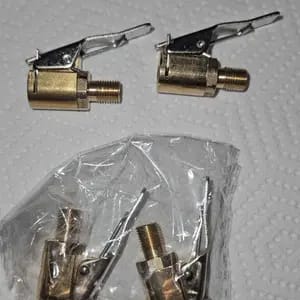 Customer photo review of Protezione Anti-Perdite Valvola Pneumatici Ottone 8mm Bloccaggio