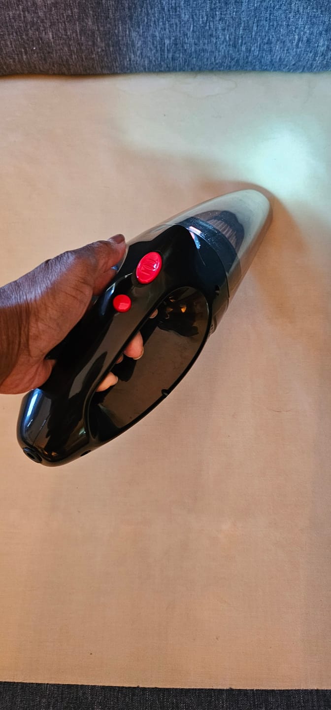 Customer photo review of Ultra-Powerful Cordless Handheld Vacuum / With LED Light and Fast-Charging Function / Portable Vacuum for Wet & Dry / Lightweight and Quiet