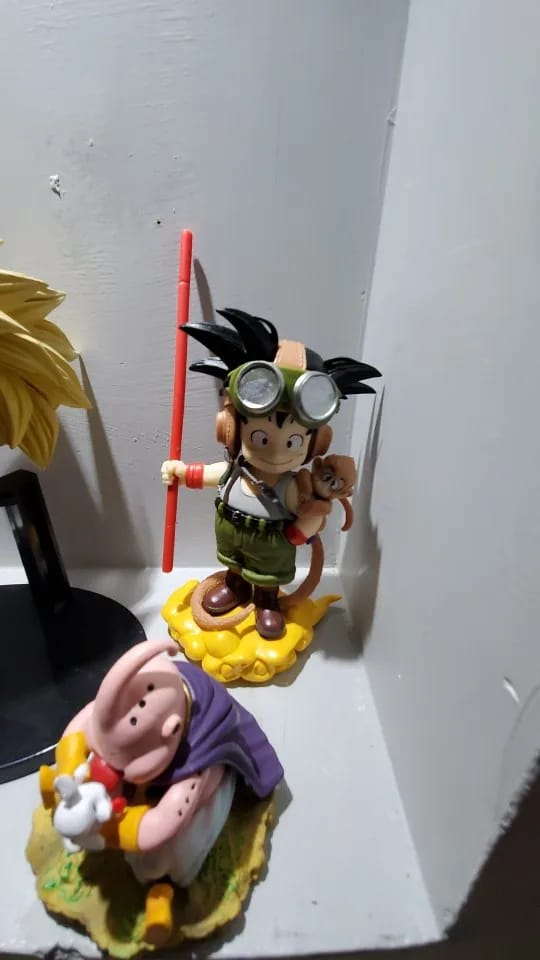 Customer photo review of Goku Young Adventurer "Journey to the West" Style 16cm Figure with Power Pole, Flying Nimbus & Small Monkey Companion