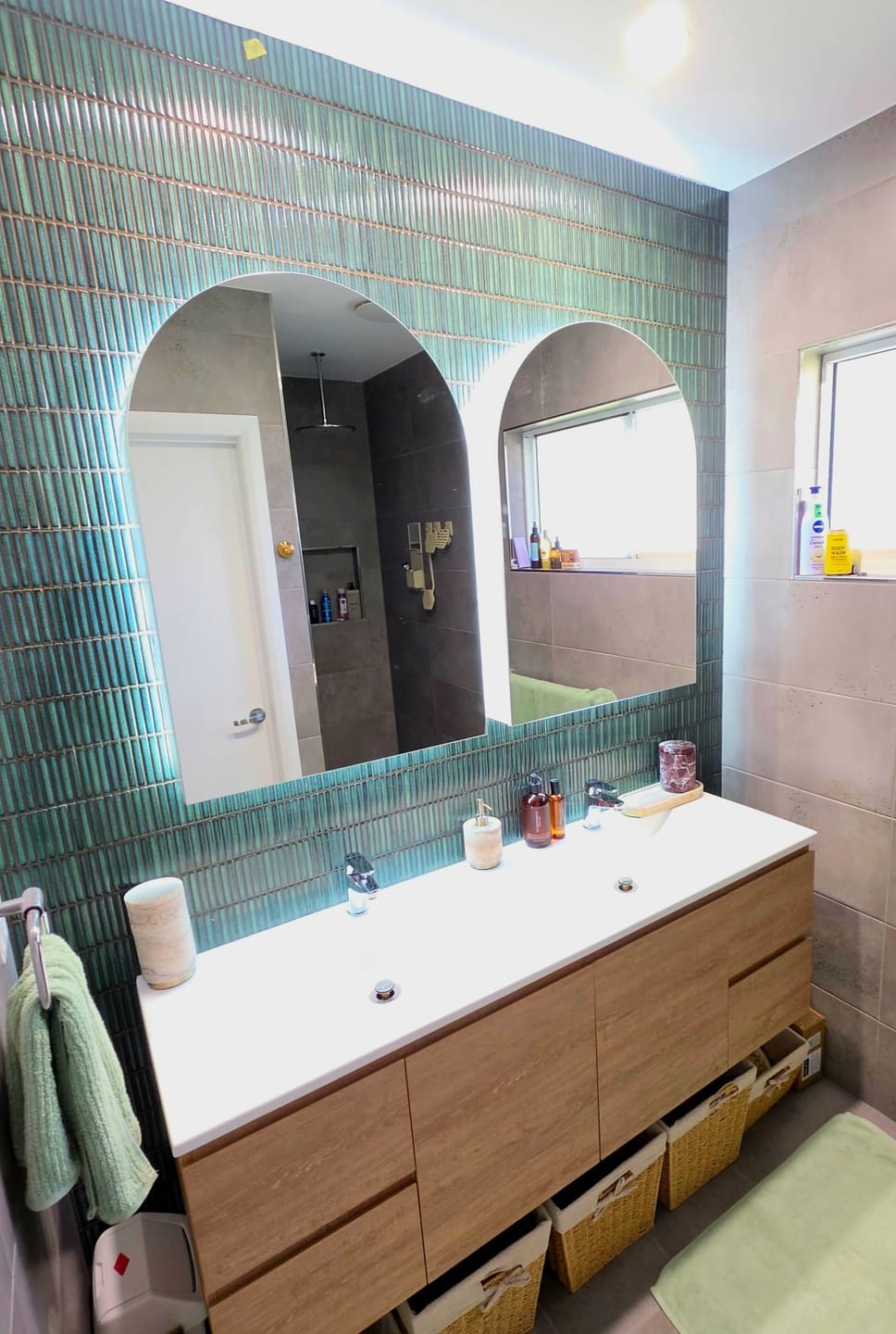 Customer photo review of RIVA PARIS Matte White ARCH Backlit LED Shaving Cabinet 605mm