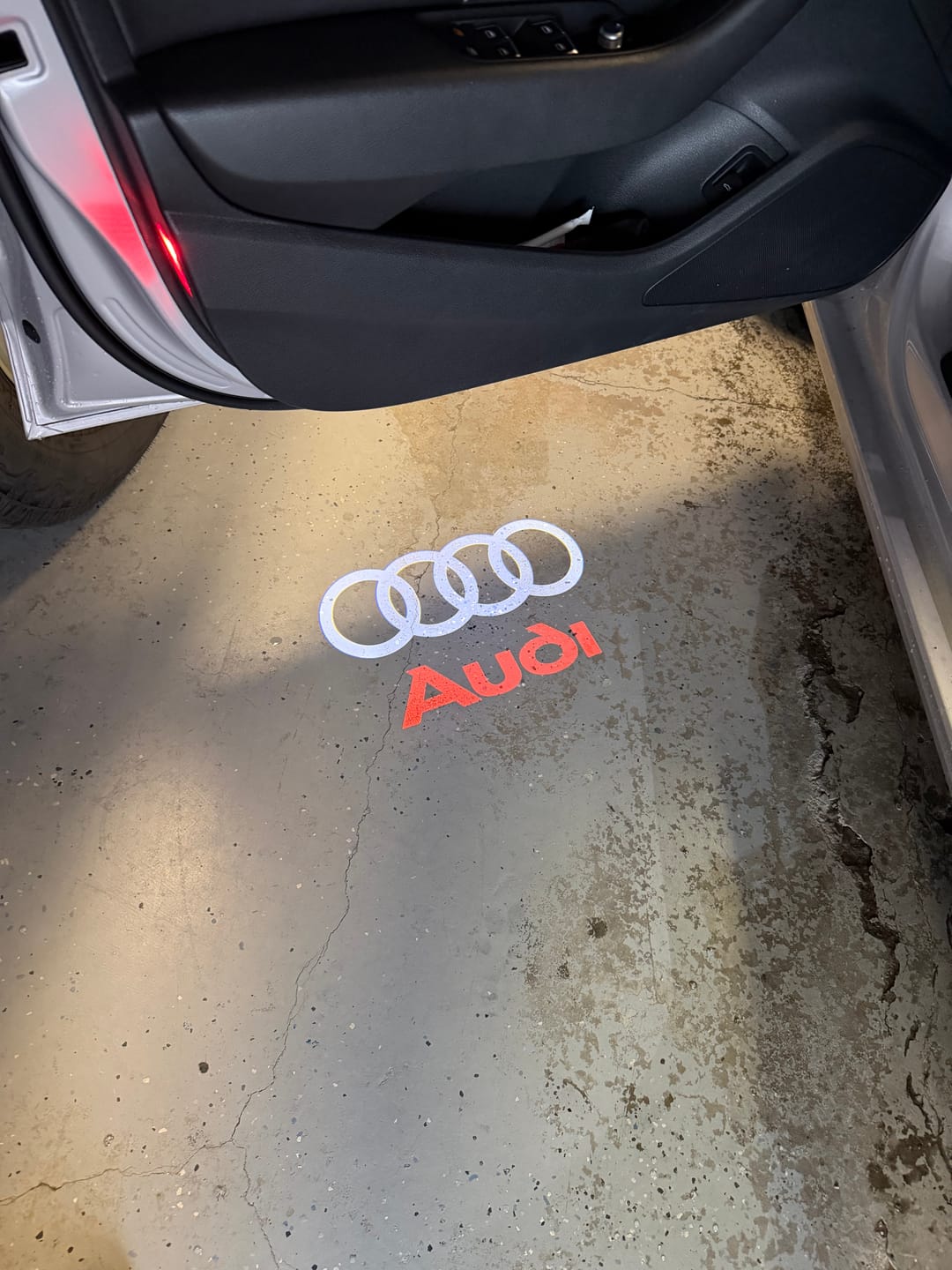Customer photo review of AUDI DOOR LIGHTS