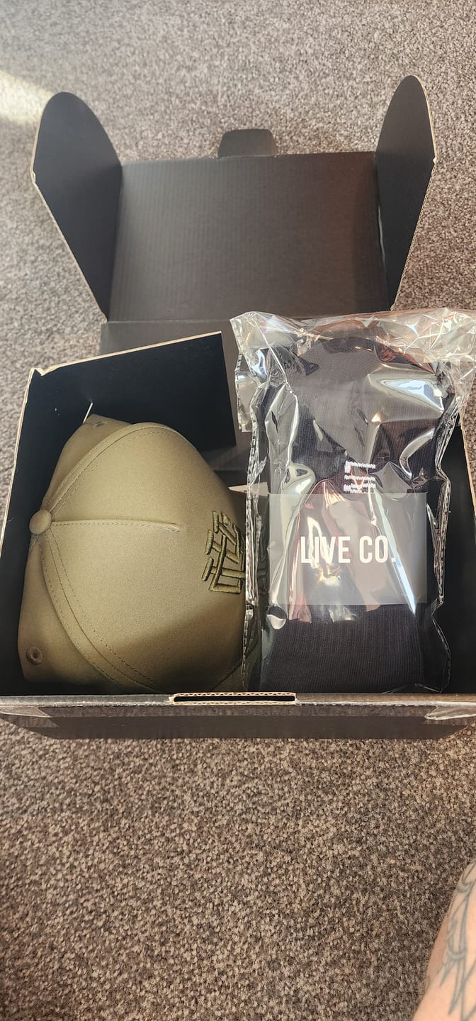 Customer photo review of Black Live Co. Socks - 2 Pack
