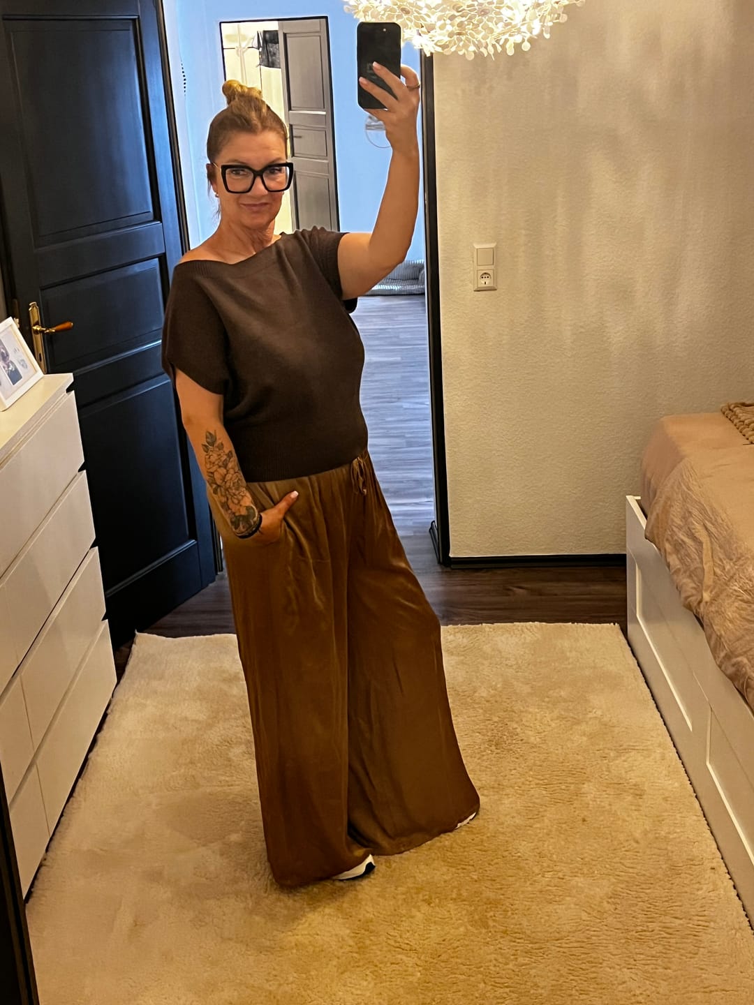 Customer photo review of Off-Shoulder Knit-Top