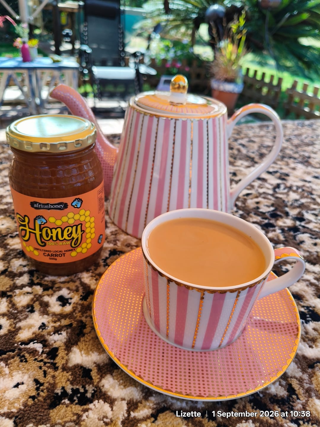 Customer photo review of Rooibos, Orange Peel and Buchu Loose Leaf Tea