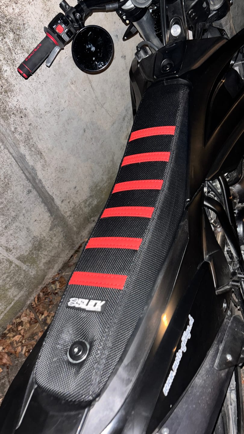 Customer photo review of FULL Custom Seat Cover  - Gripper Edition