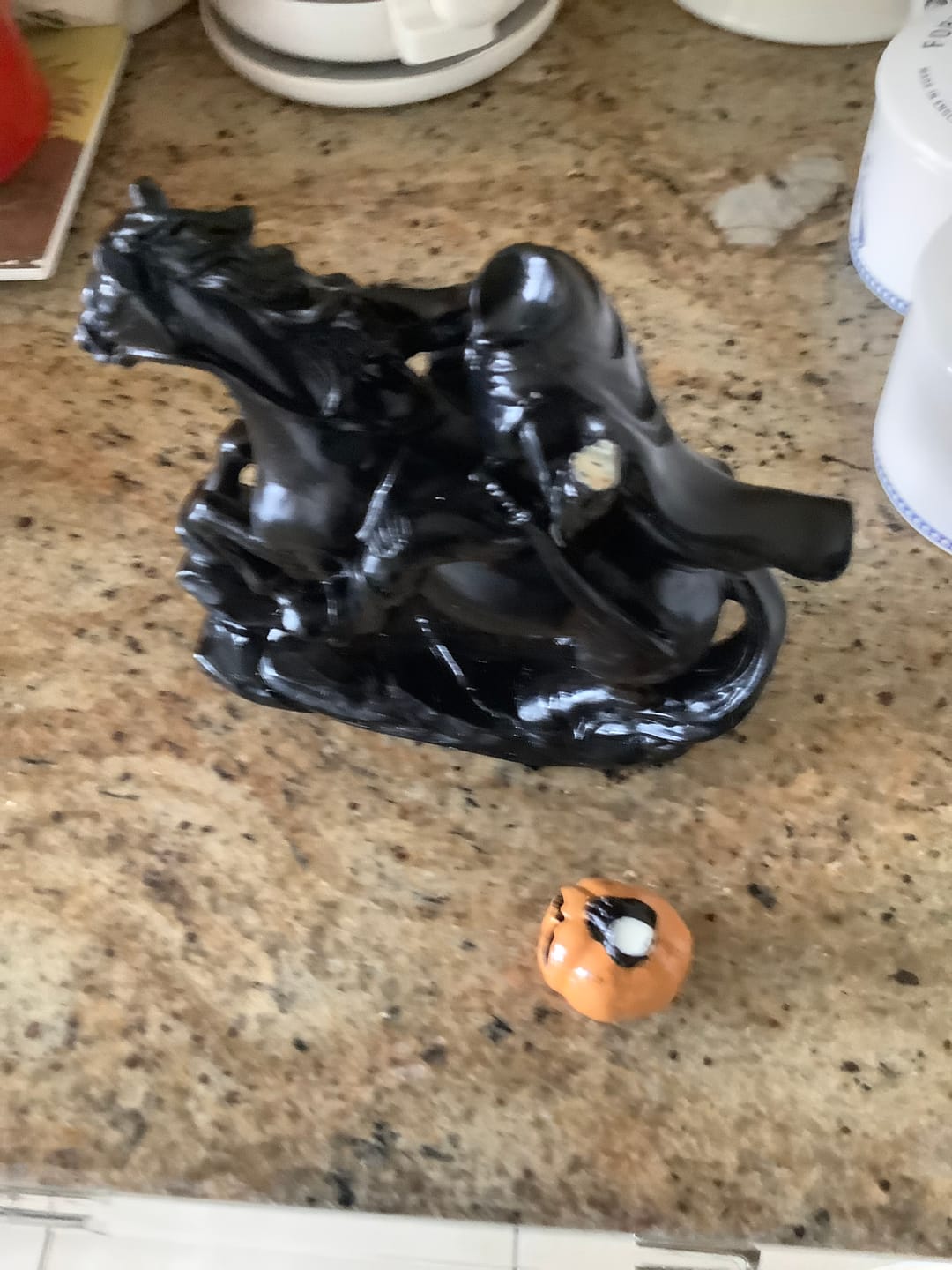 Customer photo review of 🎃🏇Midnight Chase Headless Horseman Statue | Awaken the Legend of the Hollow(✨Same as the video)