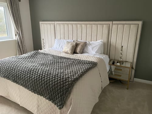 Customer photo review of Harold Wide Headboard Panelled Stripe Storage Drawer Divan Bed