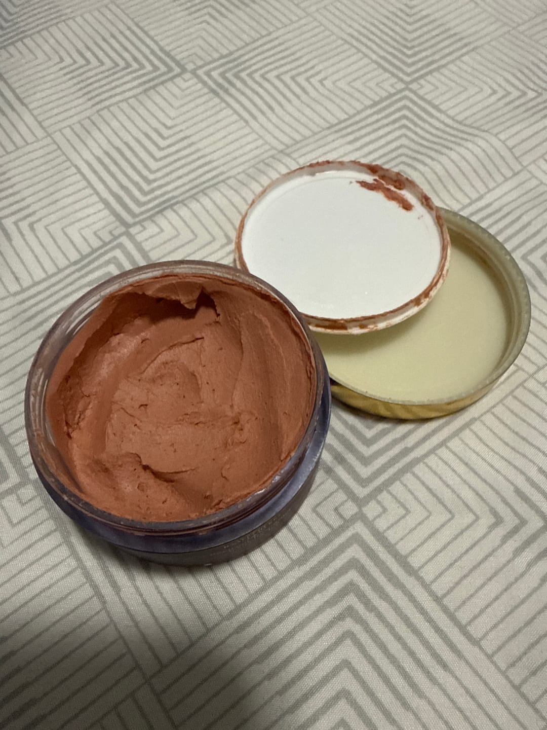 Customer photo review of Beetroot, Rosewater & Green Tea - Intense Glow & Brightening Face Pack - 50g