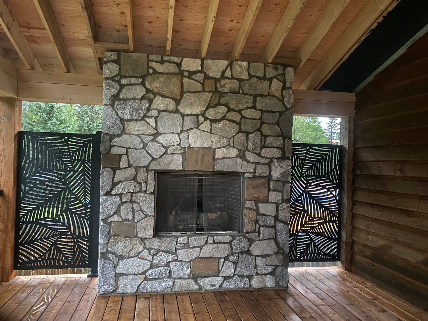 Customer photo review of Privacy Screen (Maui)