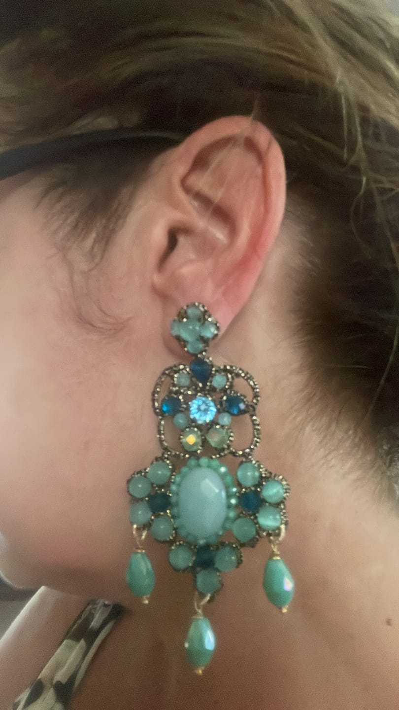 Customer photo review of Orecchini Mia
