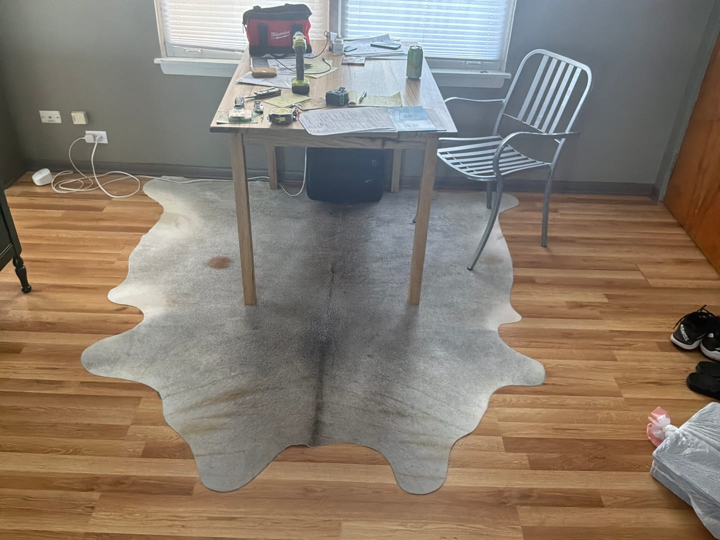 Customer photo review of SUPER SALE Grey Natural Cowhide Rug - X-Large 7' 0"H x 6' 9"W
