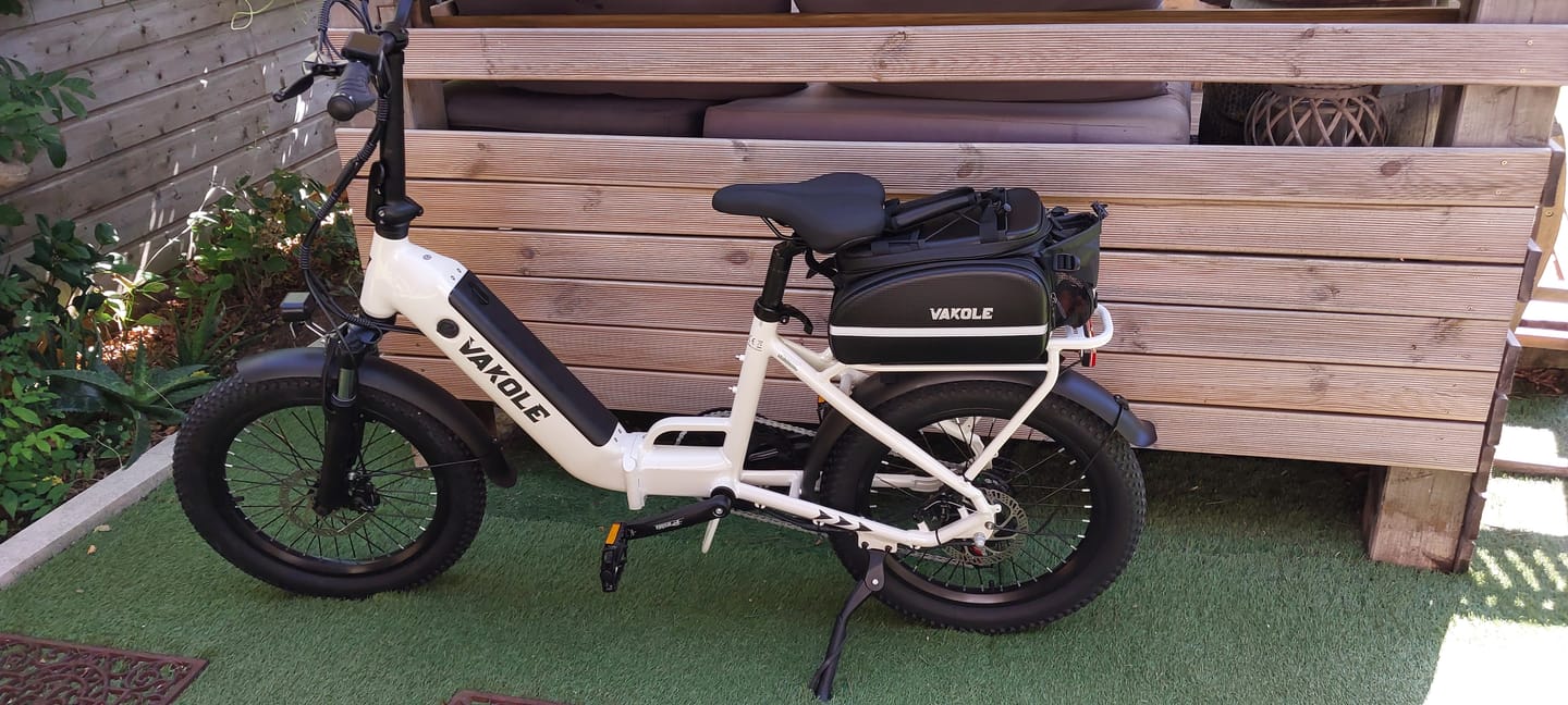 Customer photo review of Vakole VT4 250W 20" Foldable Electric Bike 468Wh Compact Step-through E-bike 36V 13Ah Battery
