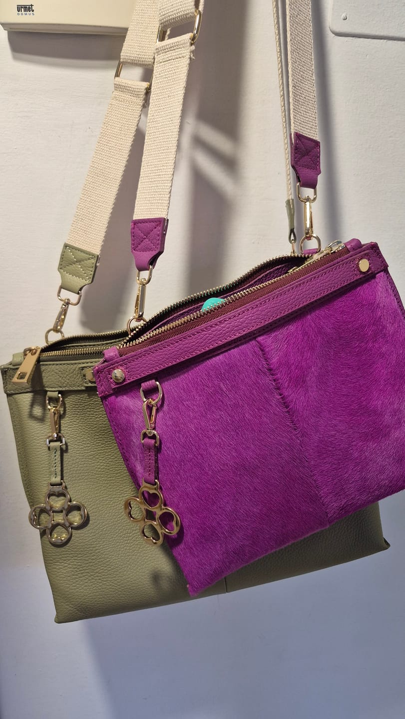 Customer photo review of BORSA MINI SOFY CAVALLINO FUXIA