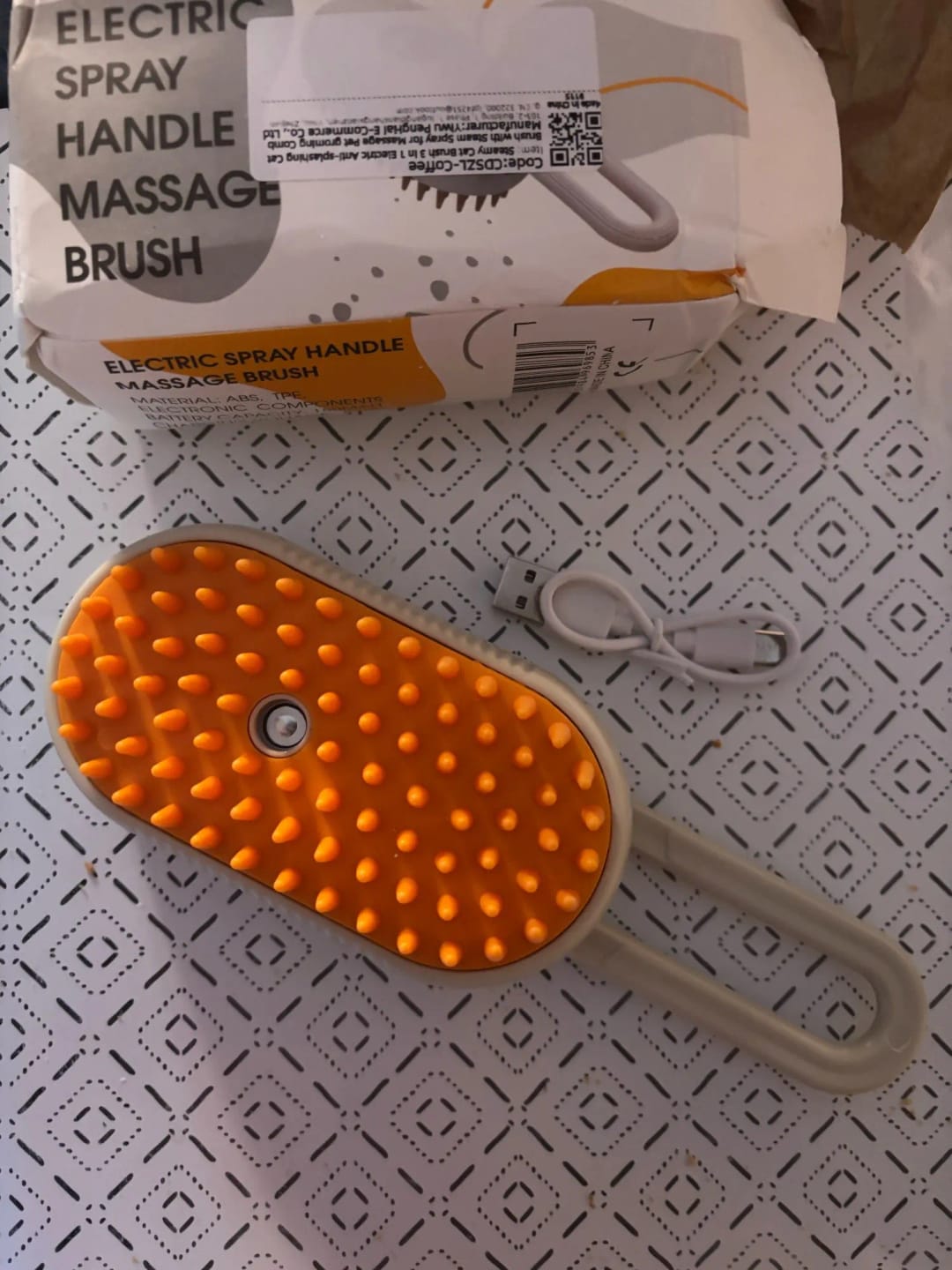 Customer photo review of Zovelta VaporBrush - Cepilla, masajea e hidrata