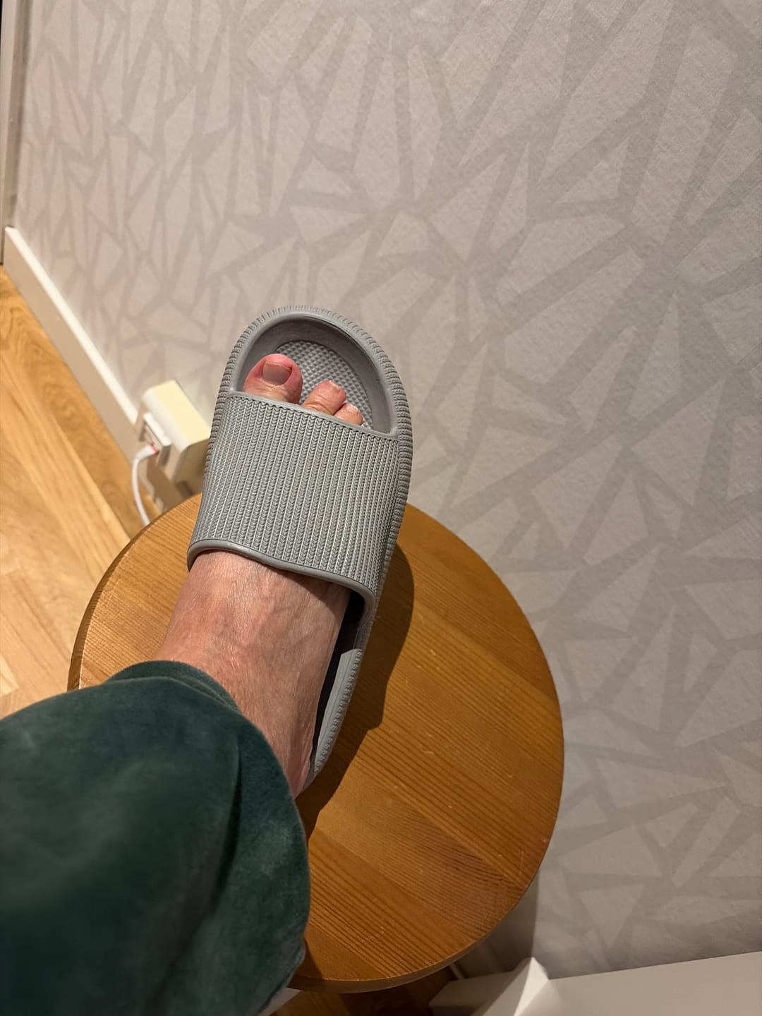 Customer photo review of HappyFlops Original