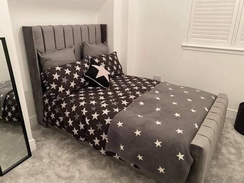 Customer photo review of Piper Stripe Panel Lined Bed