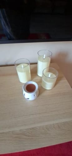 Customer photo review of LumiCandle Remote-Controlled Flameless Candle