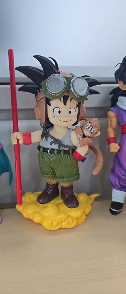 Customer photo review of Goku Young Adventurer "Journey to the West" Style 16cm Figure with Power Pole, Flying Nimbus & Small Monkey Companion