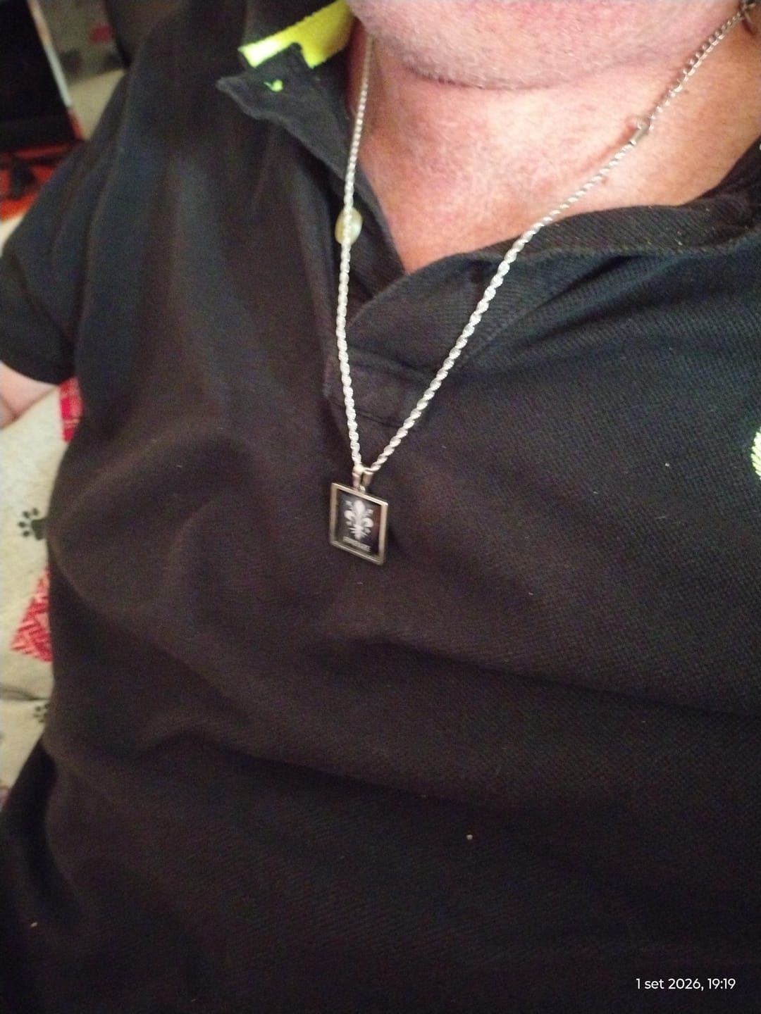 Customer photo review of Collana con Foto - Portami con Te