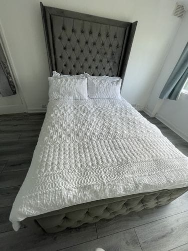 Customer photo review of Churchill Bumber Square Wingback Bed