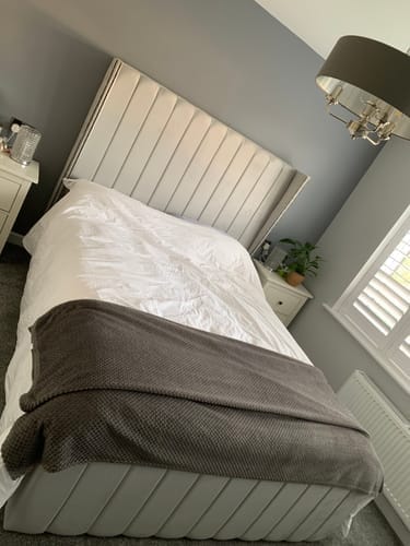Customer photo review of Curve Winged Julie Stripe Panel Lined Bed