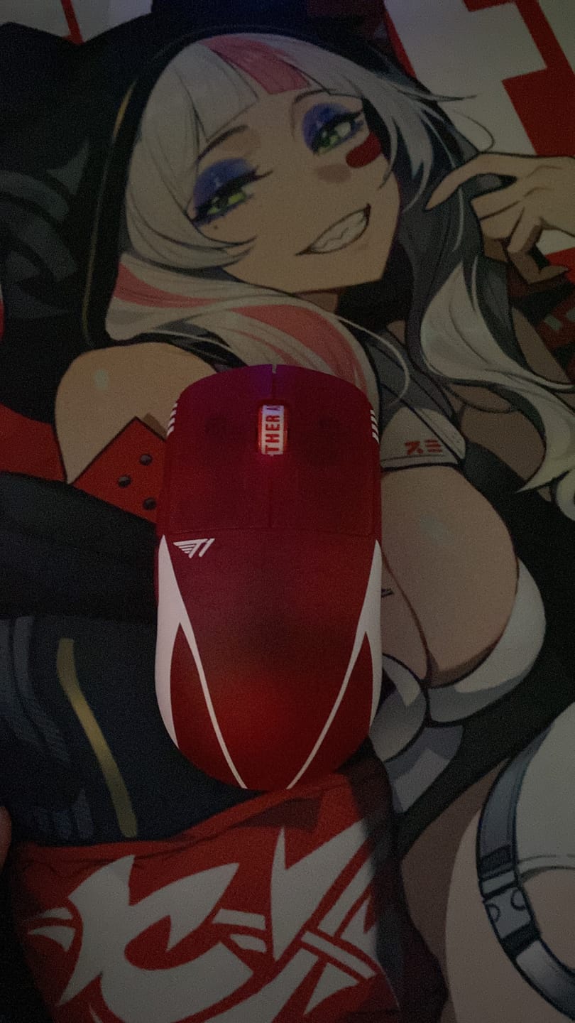 Customer photo review of Pulsar X2 CrazyLight T1 Edition Wireless Mouse
