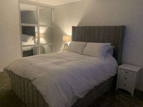 Customer photo review of Piper Stripe Panel Lined Bed