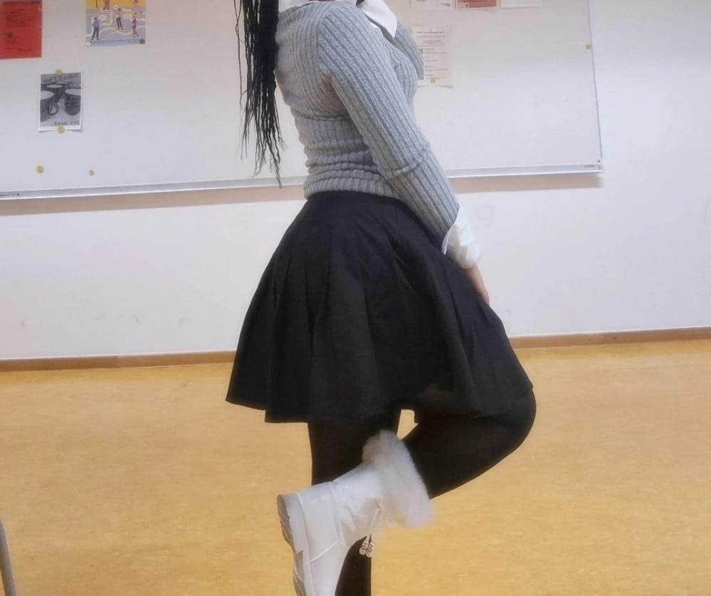 Customer photo review of Ninonine "Inès" | Rib-Knit Faux-Layered Shirt Top