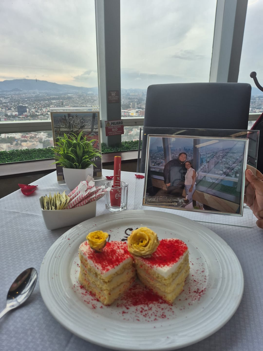 Customer photo review of Cena Romántica