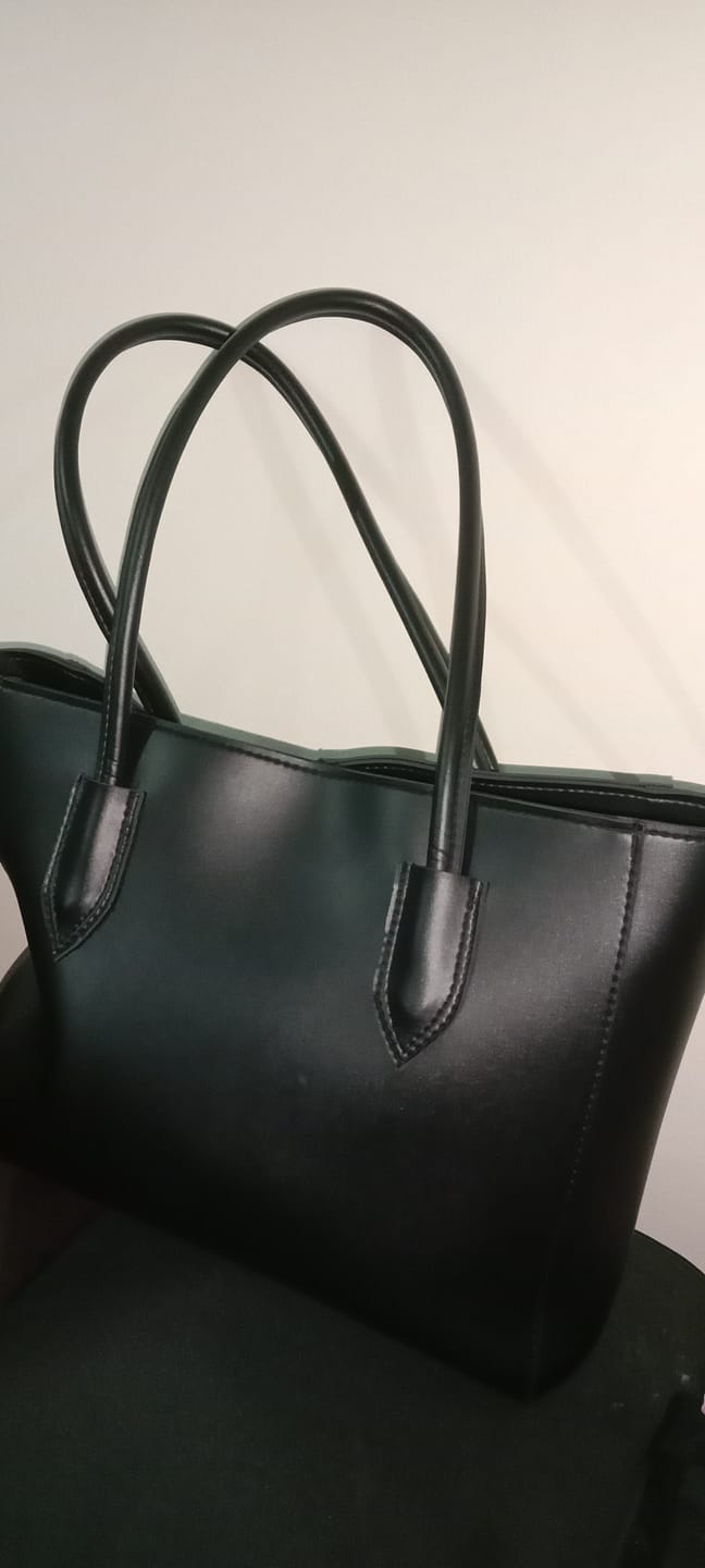 Customer photo review of Carla Shoulder Tote Black (Zip Closure )