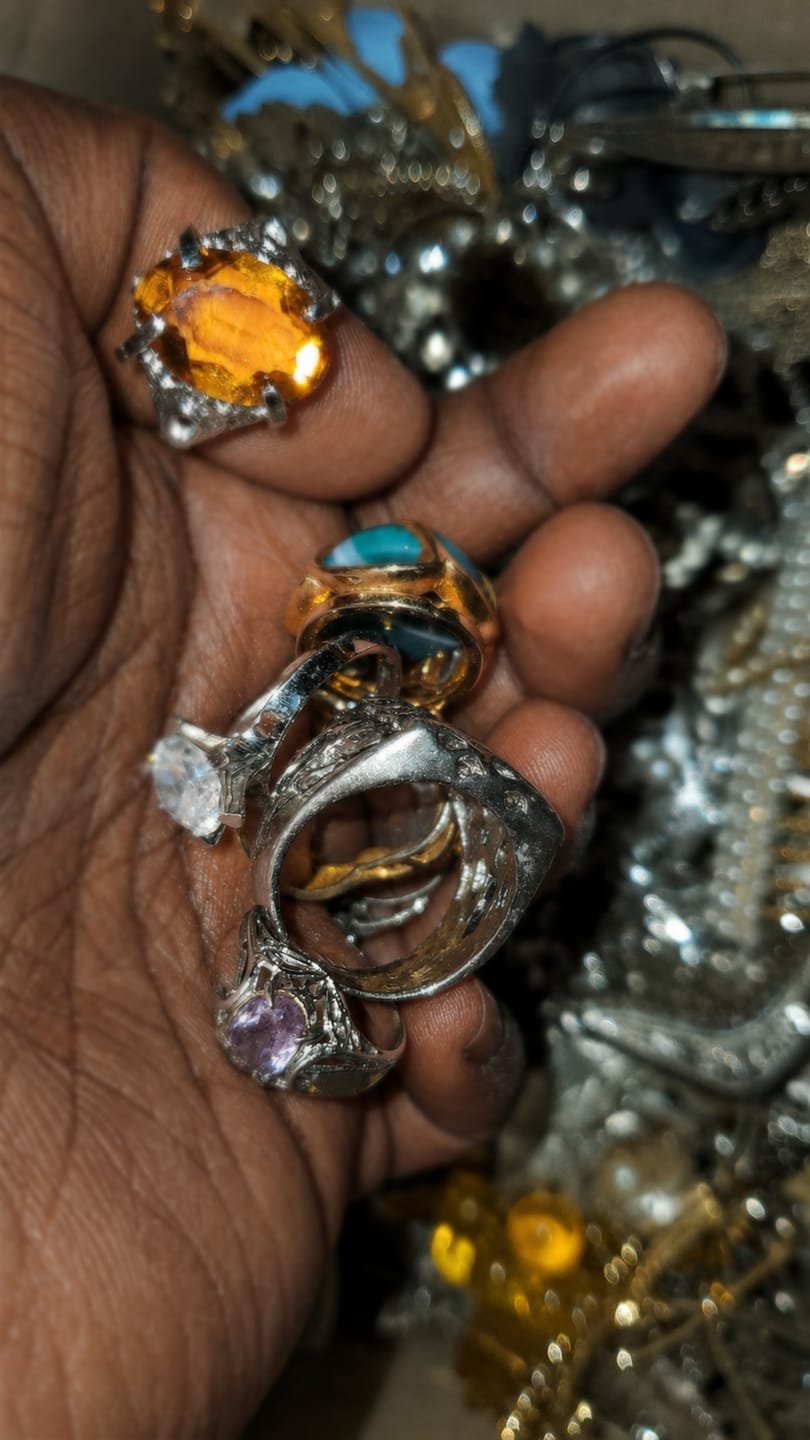 Customer photo review of Mystery Jewelry Jar