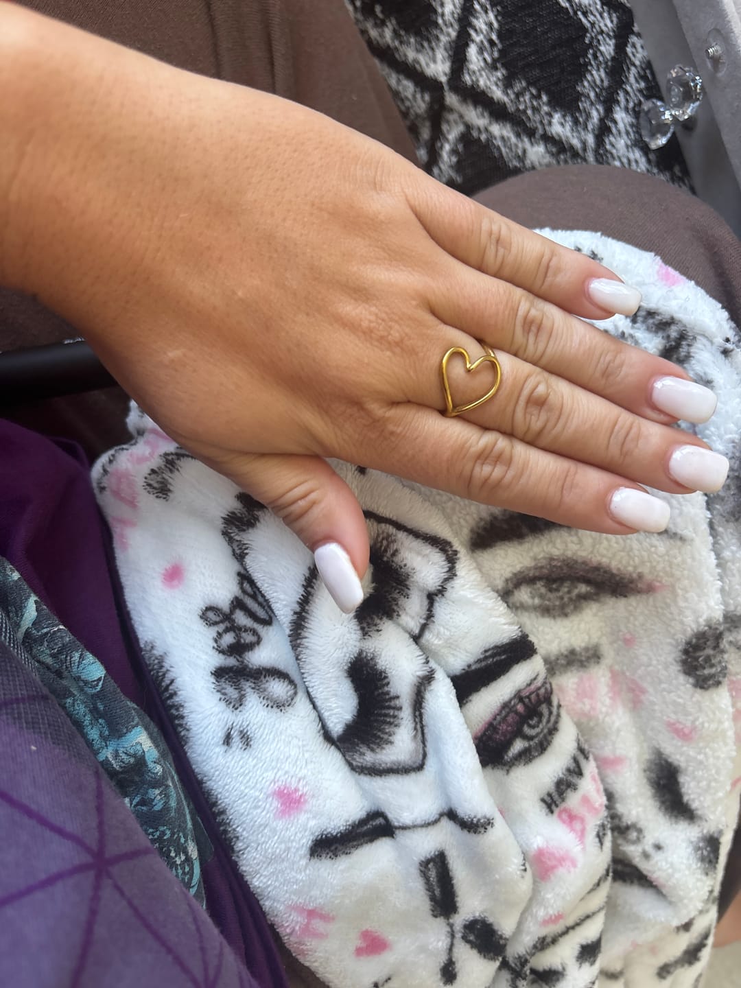Customer photo review of Melted Gold Heart Ring