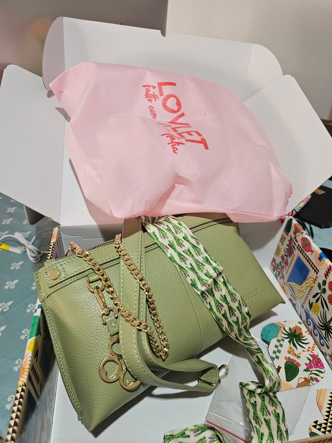 Customer photo review of BORSA SOFY BAGUETTE PELLE VERDE PASTELLO