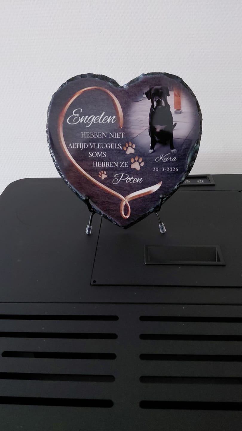 Customer photo review of Engelen hebben poten - Gepersonaliseerde leisteen hart