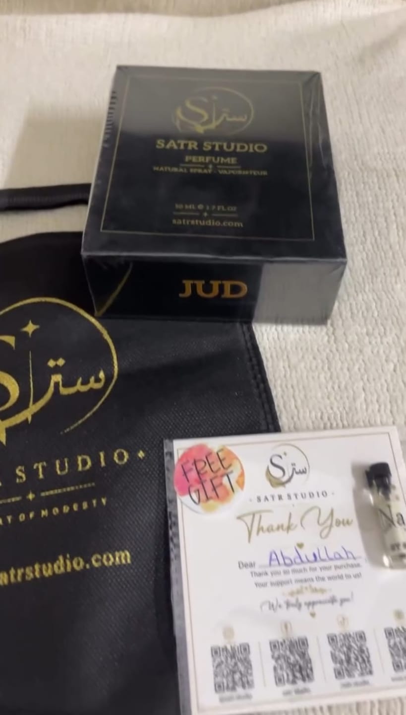 Customer photo review of JUD by SATR