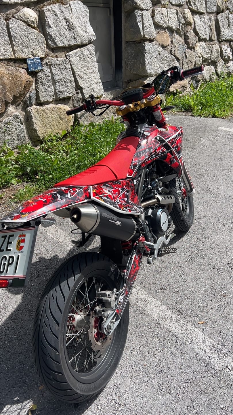 Customer photo review of SAMURAI - GRAPHICS KIT