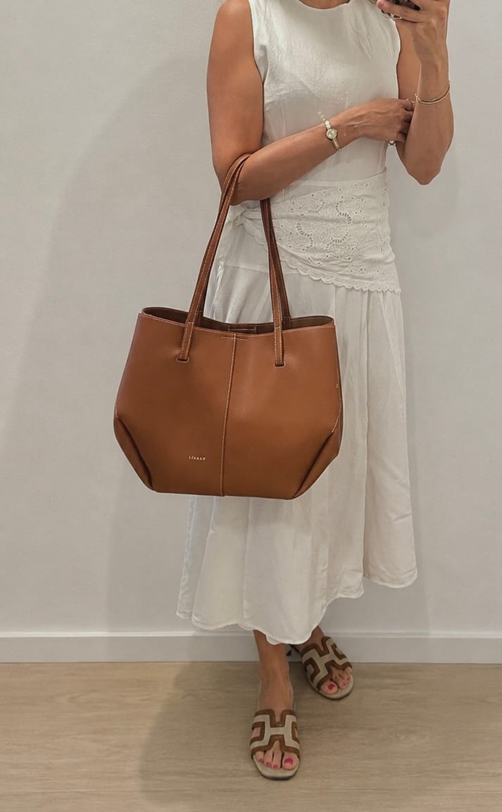 Customer photo review of EMALIA - CAMEL