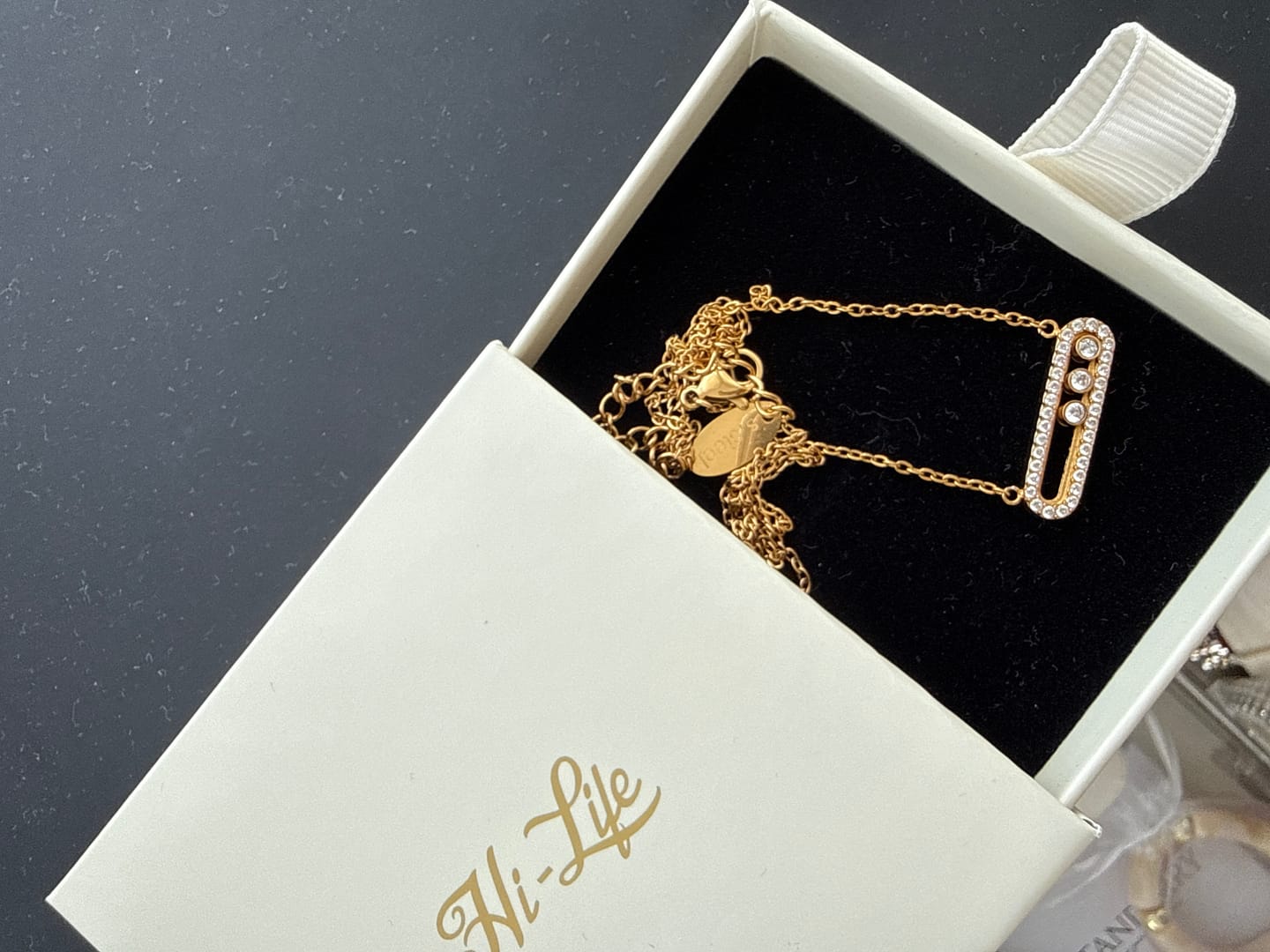 Customer photo review of Pave Soul Kette 18K Vergoldet