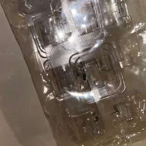 Customer photo review of Supporto Regolabile per Bastoni Tende con Struttura Stabile